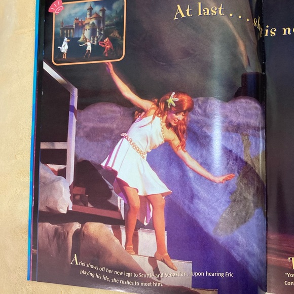 Disney On Ice The Little Mermaid program - Picture 10 of 15